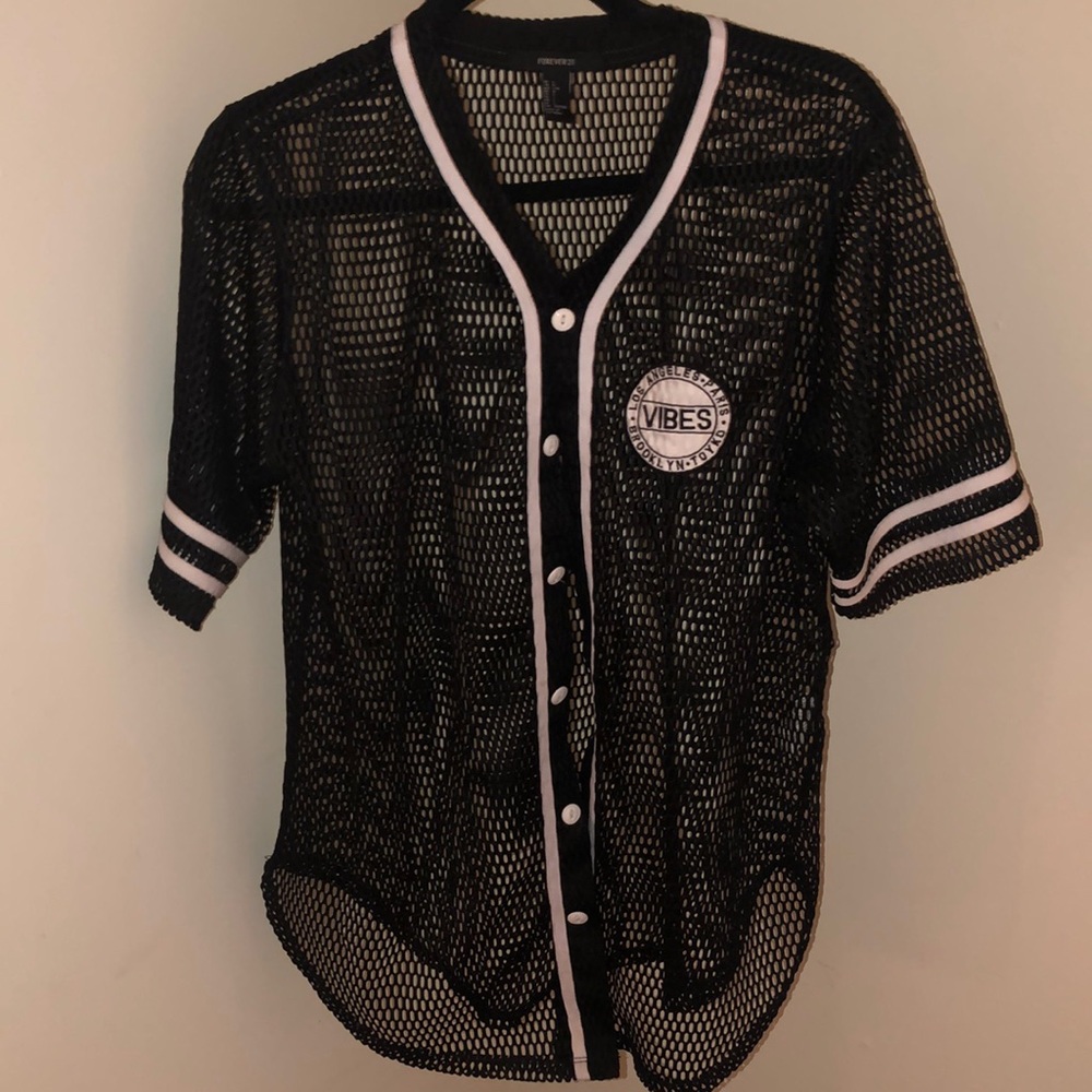 Shirt - Picture 1 of 1